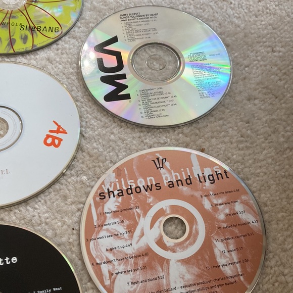 Popular music. Vintage CDs. No case but excellent condition. - Picture 5 of 8